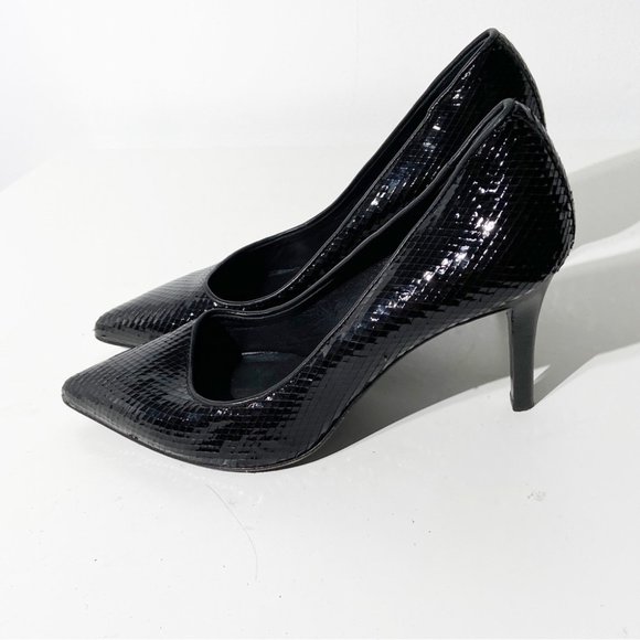 La CANADIENNE Black Heels - Picture 3 of 6